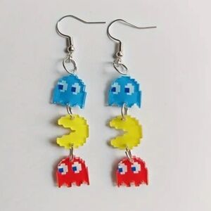 🎉HOST PICK🎉 NWT! Retro PAC Man and Two Ghosts Acrylic Earrings!